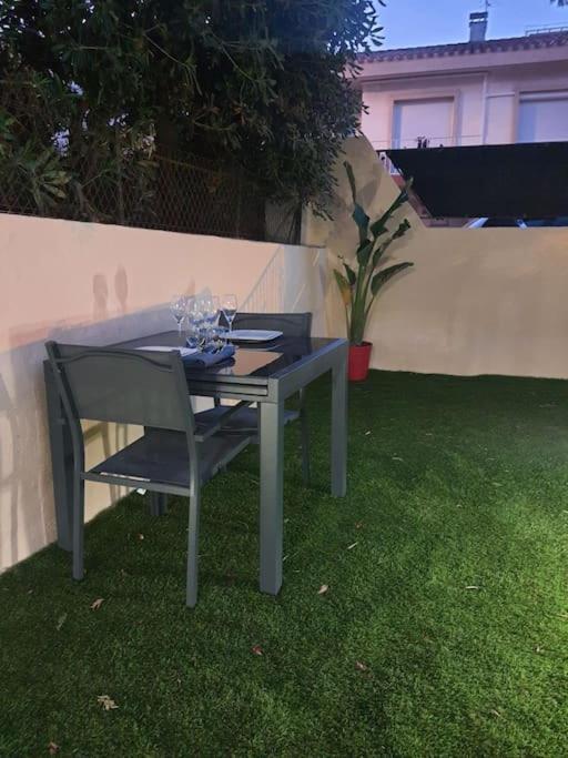 Superbe Appartement Avec Jacuzzi Et Exterieur 佩皮尼昂 外观 照片