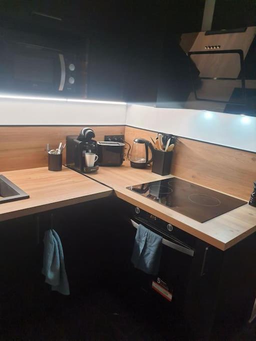 Superbe Appartement Avec Jacuzzi Et Exterieur 佩皮尼昂 外观 照片