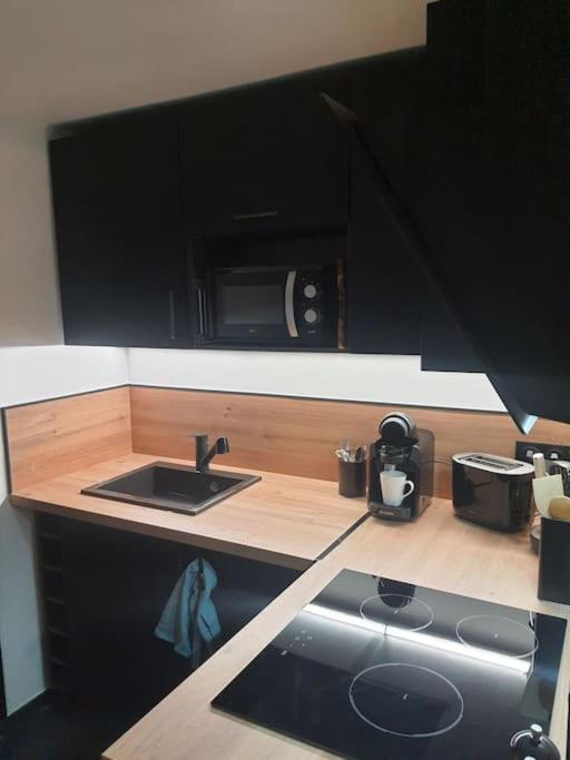 Superbe Appartement Avec Jacuzzi Et Exterieur 佩皮尼昂 外观 照片